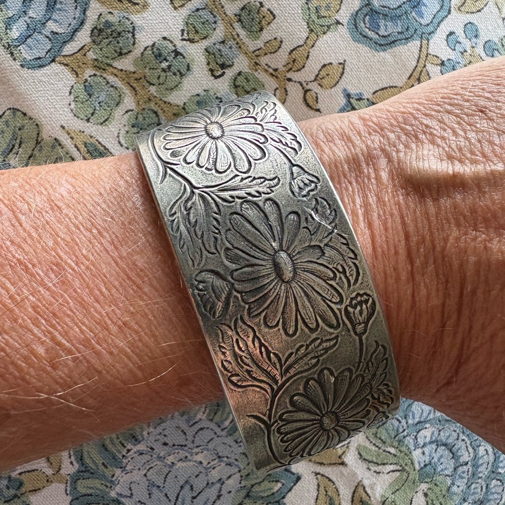 Salisbury Pewter September Floral Embossed Silver Cuff Bracelet